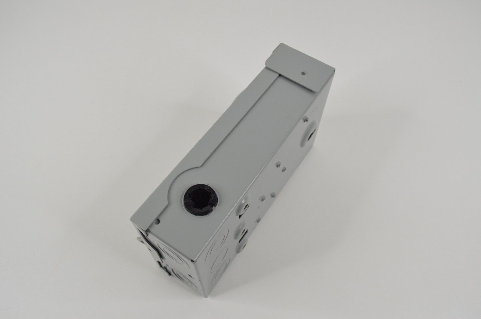 Cutler-Hammer DPF221R Fusible HVAC Pullout AC Disconnect 30A 1-Phase 120/240V