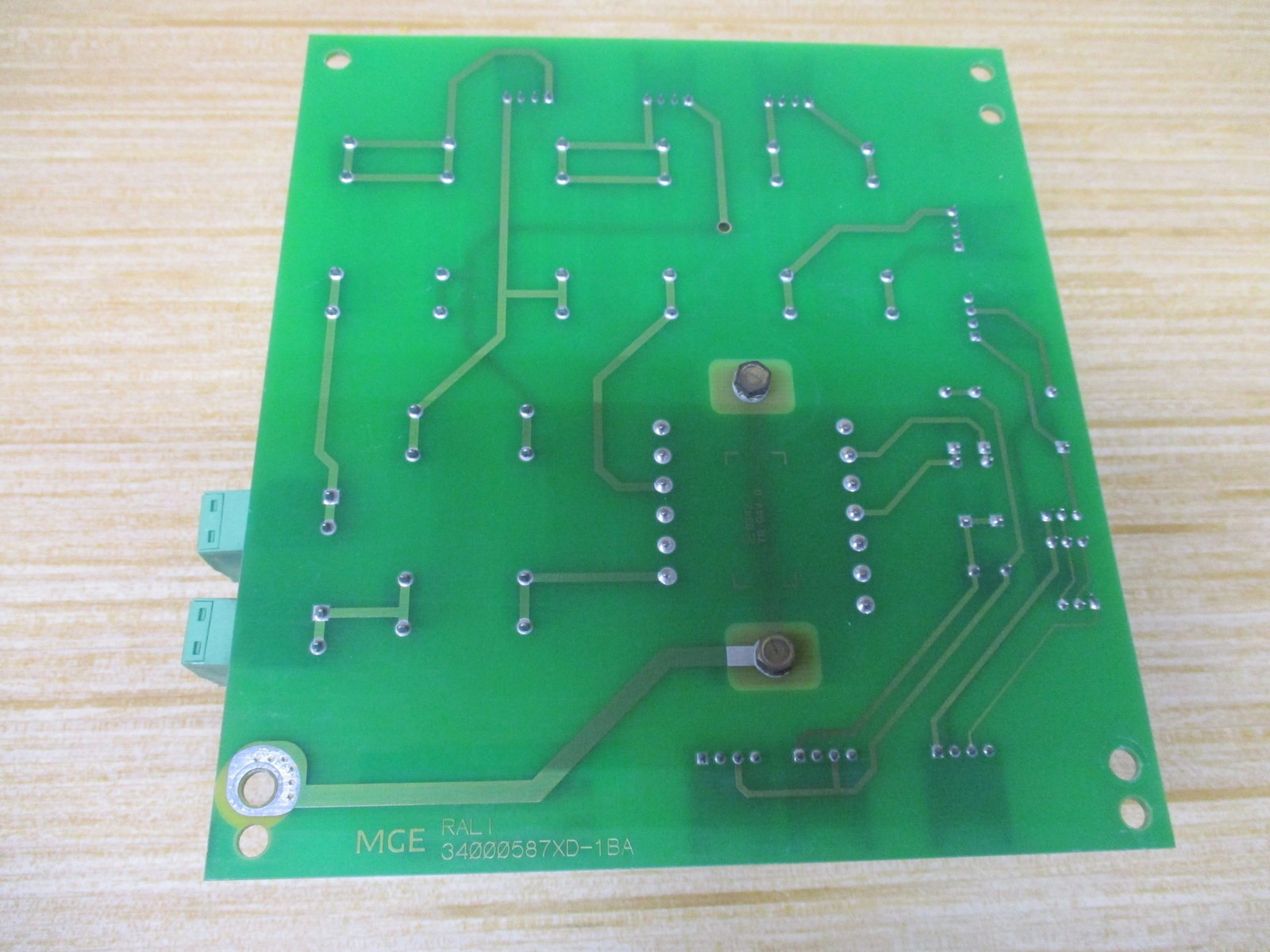 MGE 34000588 Circuit Board RALI 34000587XD