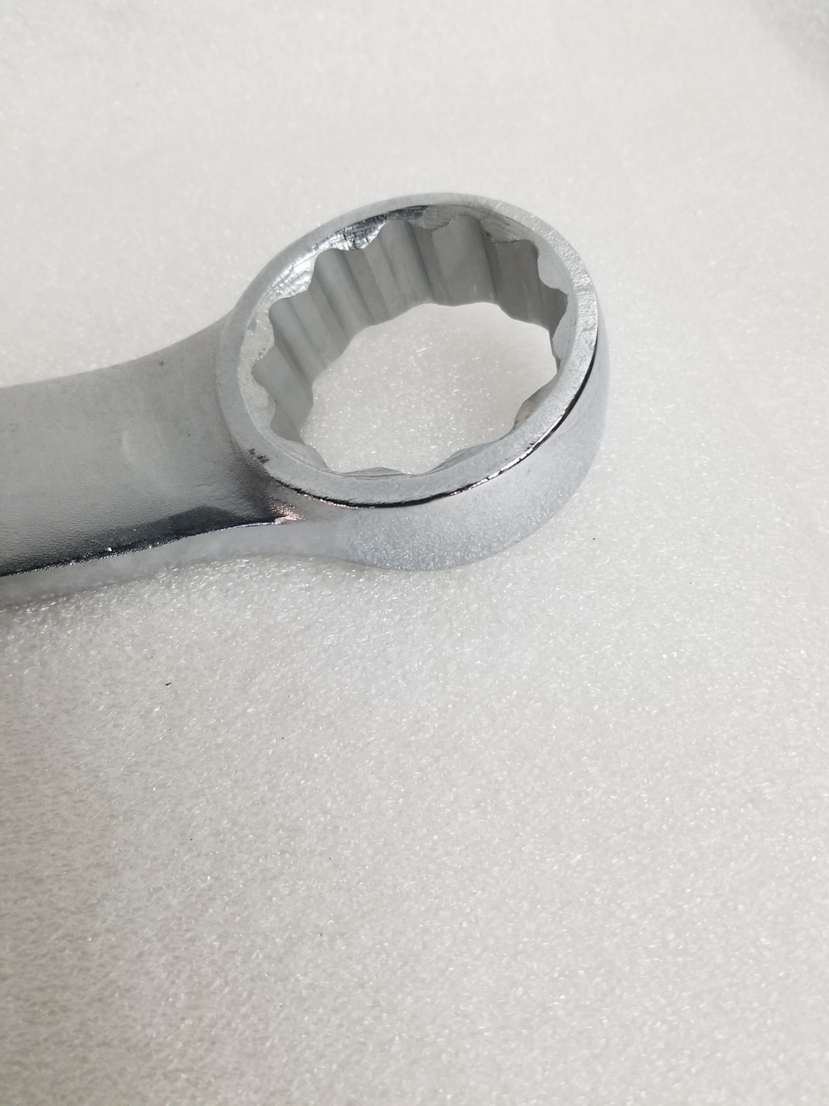 S-K Tools C68 Combination Wrench 2-1/8″ SurGrip 12-Point 28″-OAL Made in USA