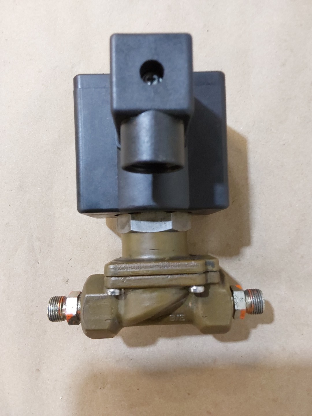 IMI NORGREN BUSCHJOST 8234000.8301 SOLENOID VALVE 24V 22W 0-16 BAR