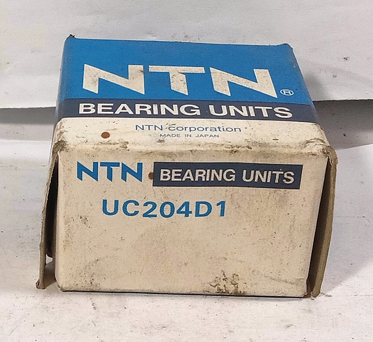 1 NEW NTN UC204D1 INSERT BALL BEARING NIB ***MAKE OFFER***