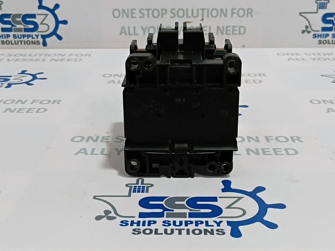 Fuji SC-5-1 [19] Contactor With Aux. Relay SZ-A11 Coil Vol. 210V/250V 50/60Hz