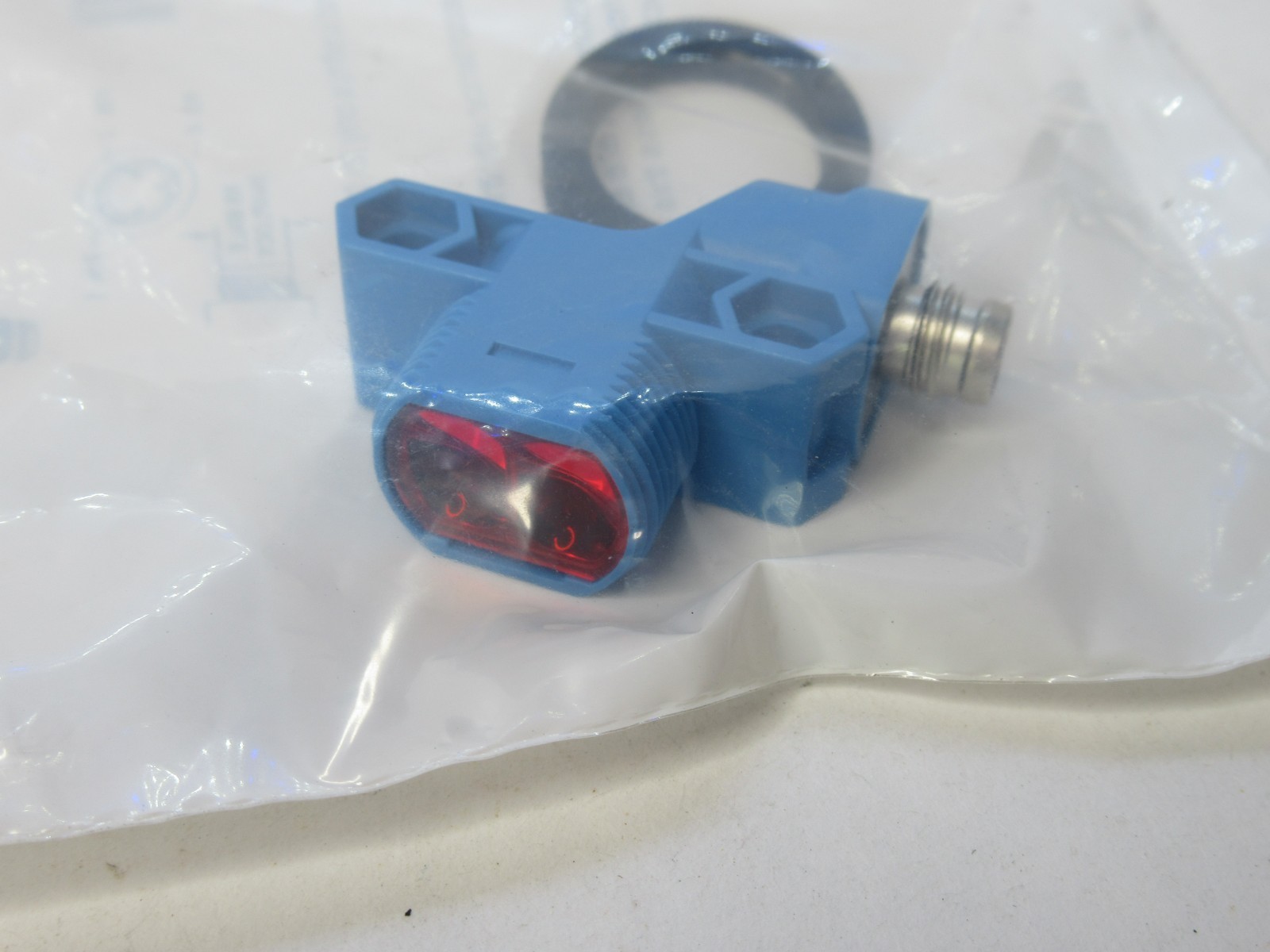 Sick ZLD18-2PZ2A2 , 1099400 10…30Vdc Photoelectric Sensor (New)