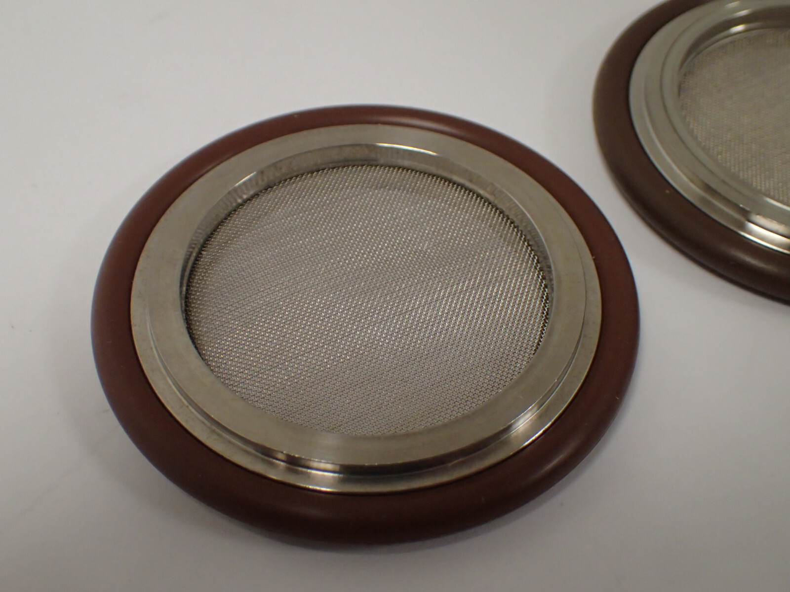 304 STAINLESS STEEL CENTERING RING, VITON O-RING NW50 WITH SCREEN NW50SRVS