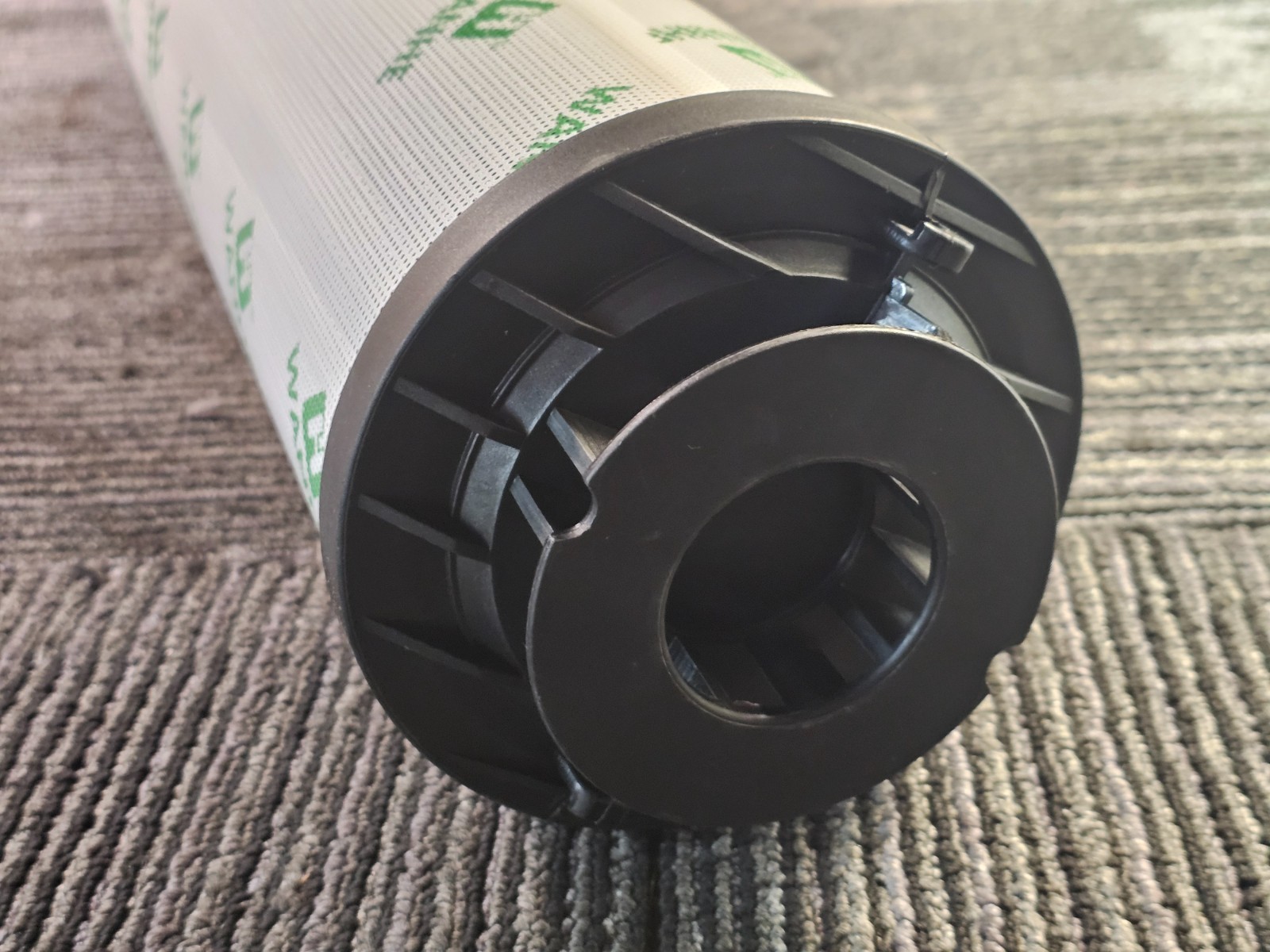 Wanhe Filtration WH2200R010BN4HX/-B4-KE50 31-inch Hydraulic Filter Element