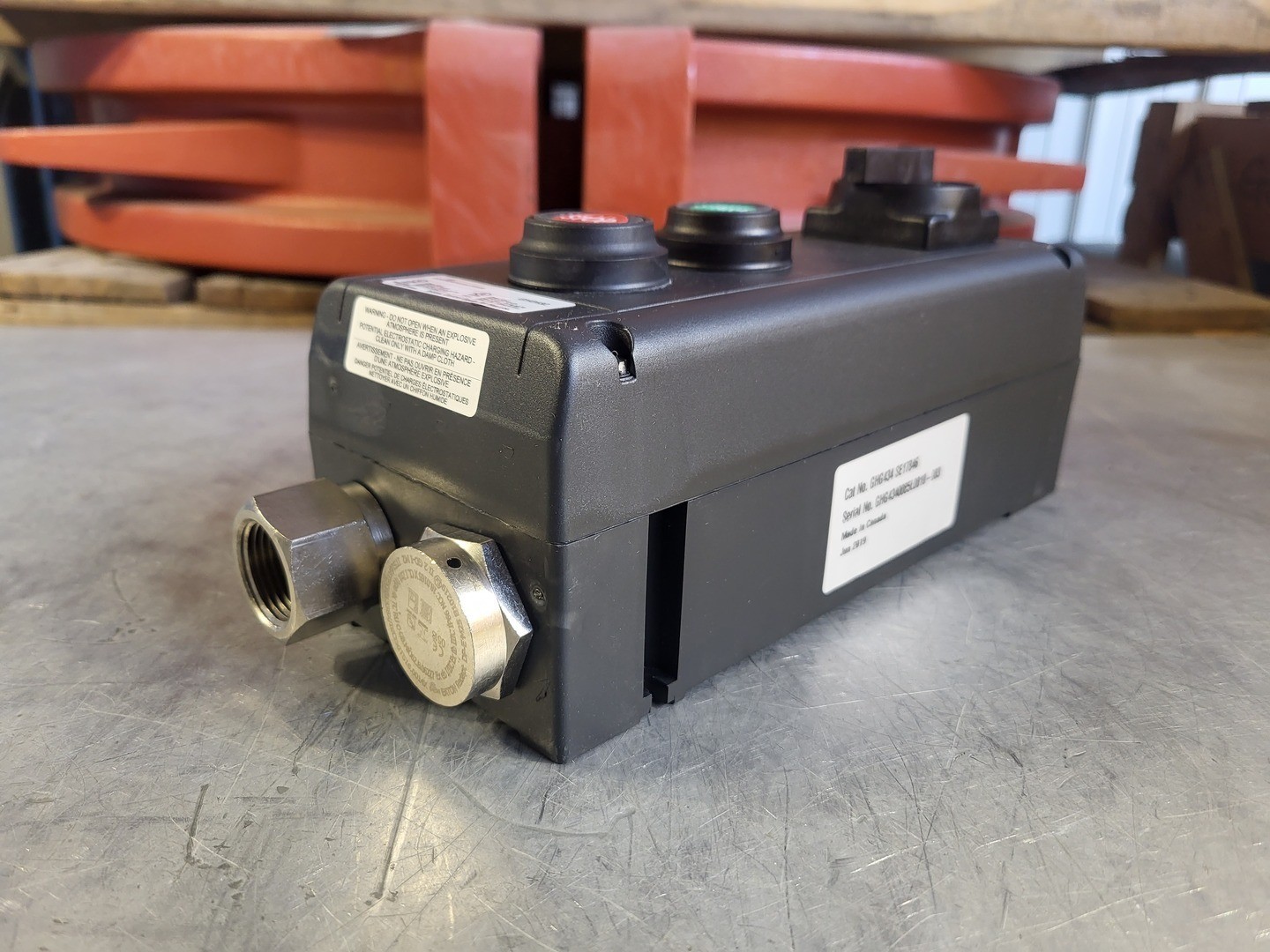SURPLUS NEW CROUSE-HINDS GHG434 Push Button Control Station – Electrical