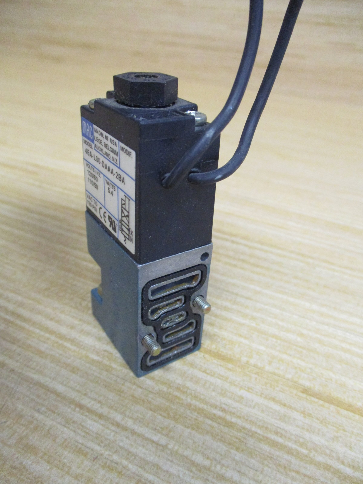 Mac Valves 45A-L00-DAAA-2BA Solenoid Valve 45AL00DAAA2BA
