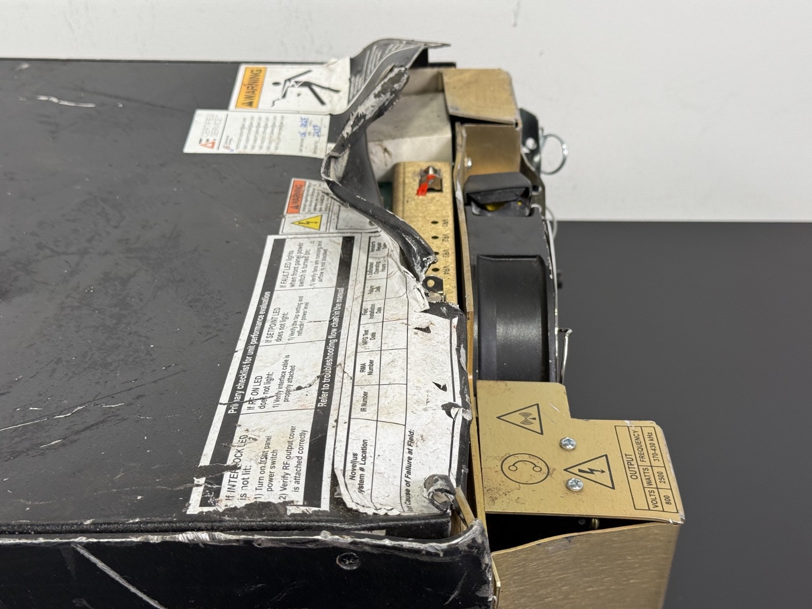 Advanced Energy PDX 2500 MF Generator 27-293721-00 Plasma Power Parts/Repair