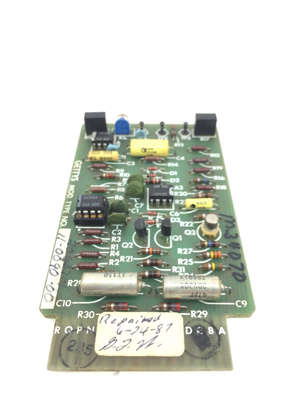 GETTYS 11 0090-00 CIRCUIT BOARD USED IN GREAT SHAPE (A299)