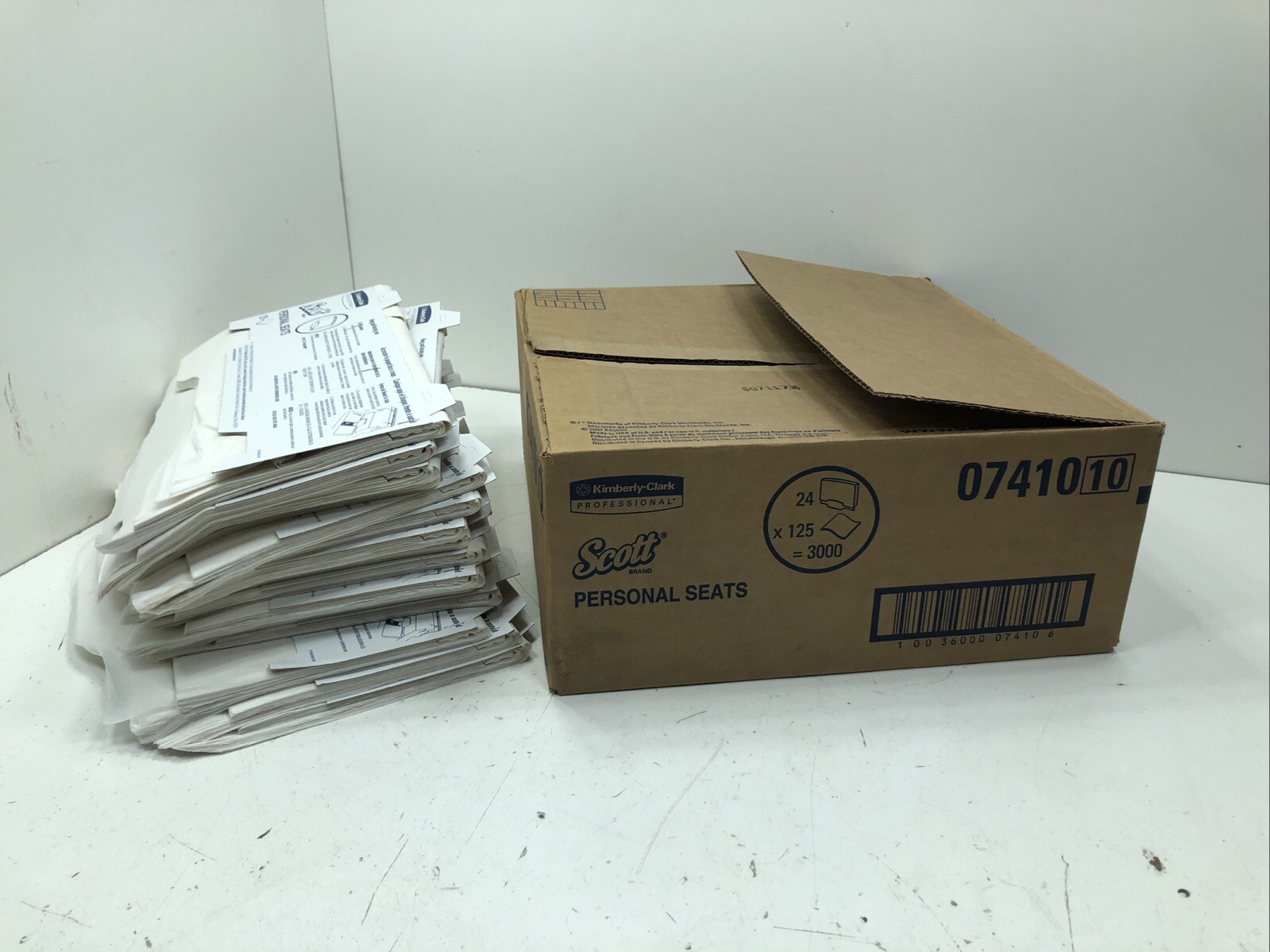 (Qty.2) Kimberly-Clark 09506 / 09526 Toilet Seat Cover Dispensers w/ Seat Covers
