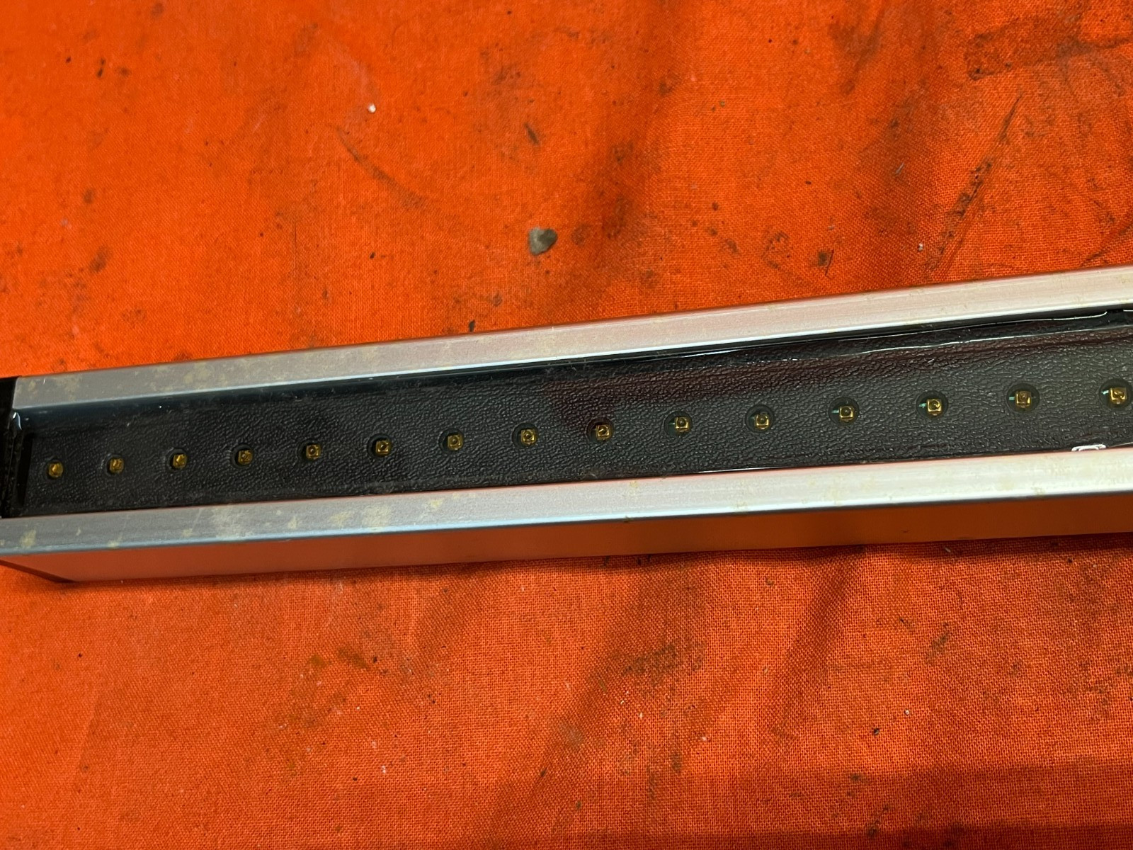 UNBRANDED SEALED INDUSTRIAL LED BAR LIGHT LENGTH: 17-3/16″