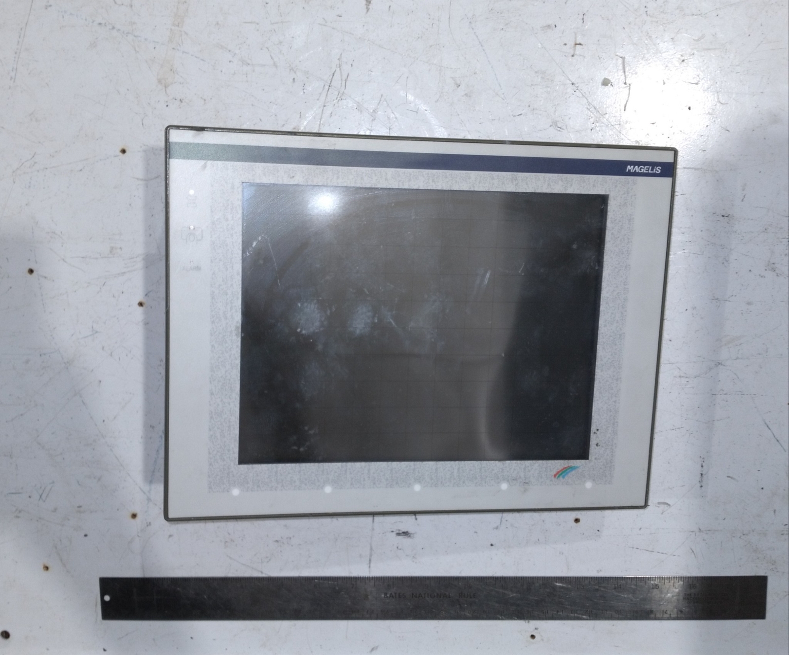 TELEMECHANIQUE MAGELIS MODICON XBTF034610 24V