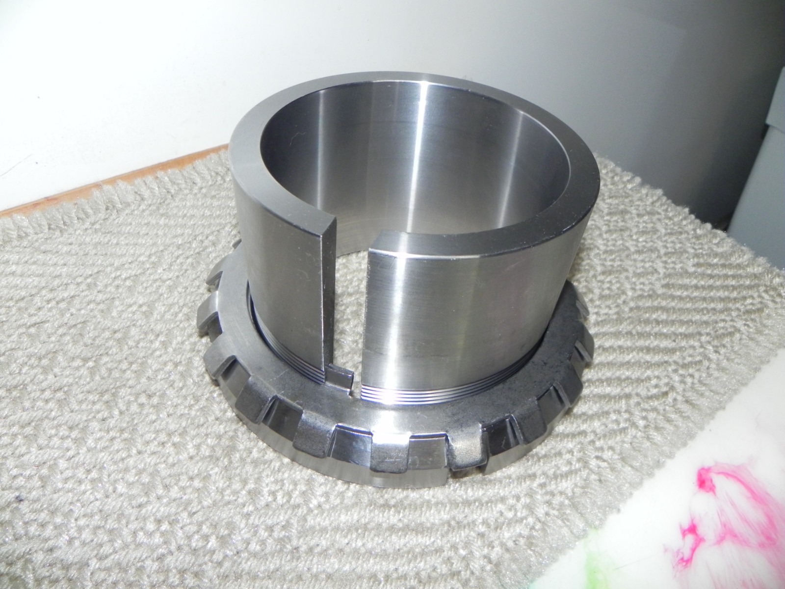 SKF Adaptor Sleeve SNW26x4-7/16, 4-7/16 inches (4.4375″) Bore, 6-3/4″ (171mm) OD