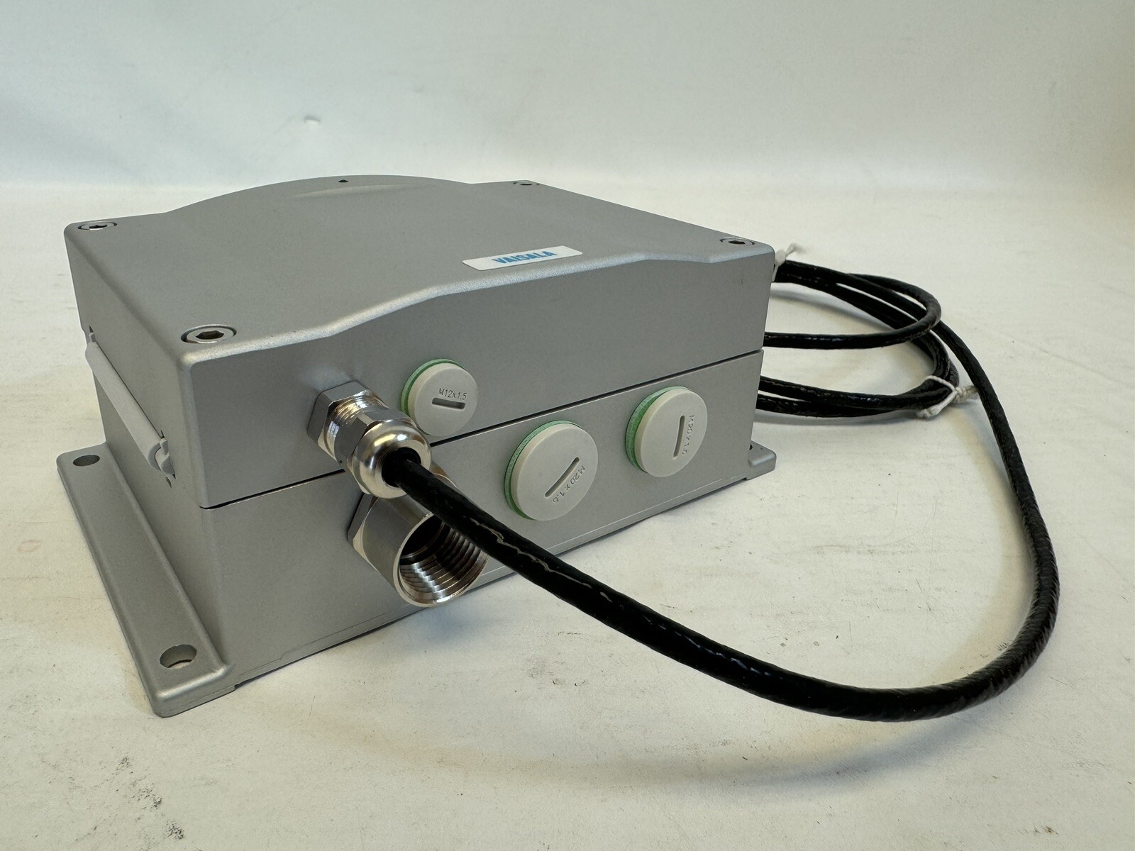 VAISALA HMT335 Humidity & Temp. Transmitter 10-35VDC ~ 5L0A001BCAJ200B01CABAA1