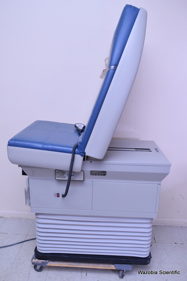 MIDMARK RITTER 405 LOW/HIGH EXAM TABLE
