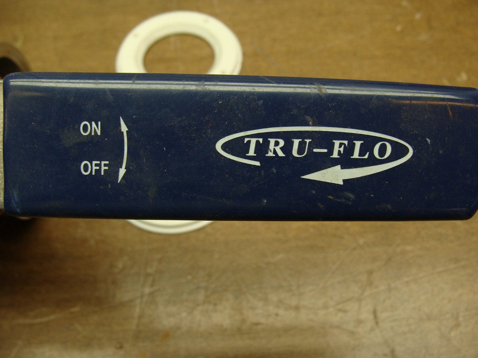 LOT OF 2 QSM TRU-FLO 3-PIECE STAINLESS STEEL BALL VALVES CF8M 1-1/2″ 1000WOG