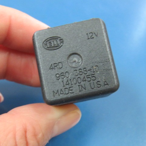 Hella 4RD-960-388-10 Qty of 8 per Lot 20/40 Amp SPDT Standard Mini Relay