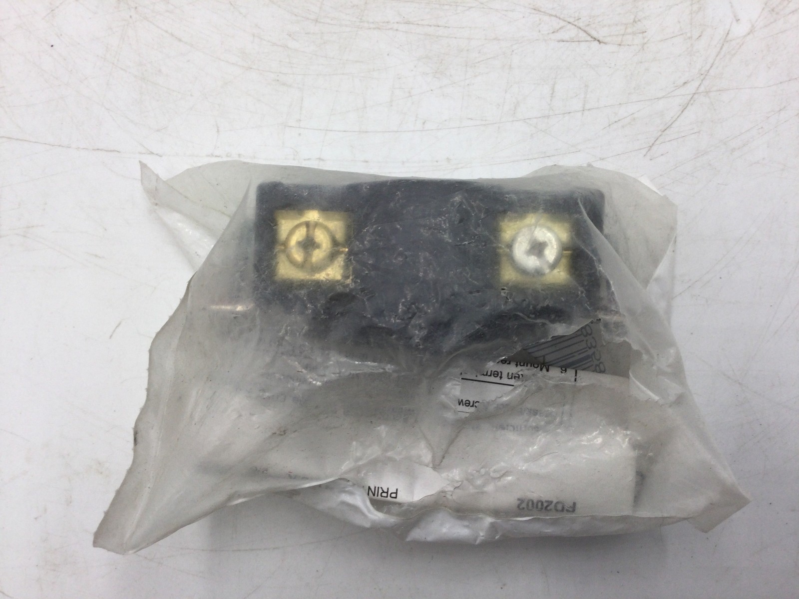 Hubbell L1420R Locking Receptacle 20A 125/250V Nema L14-20R 3-Pole 4 Wire