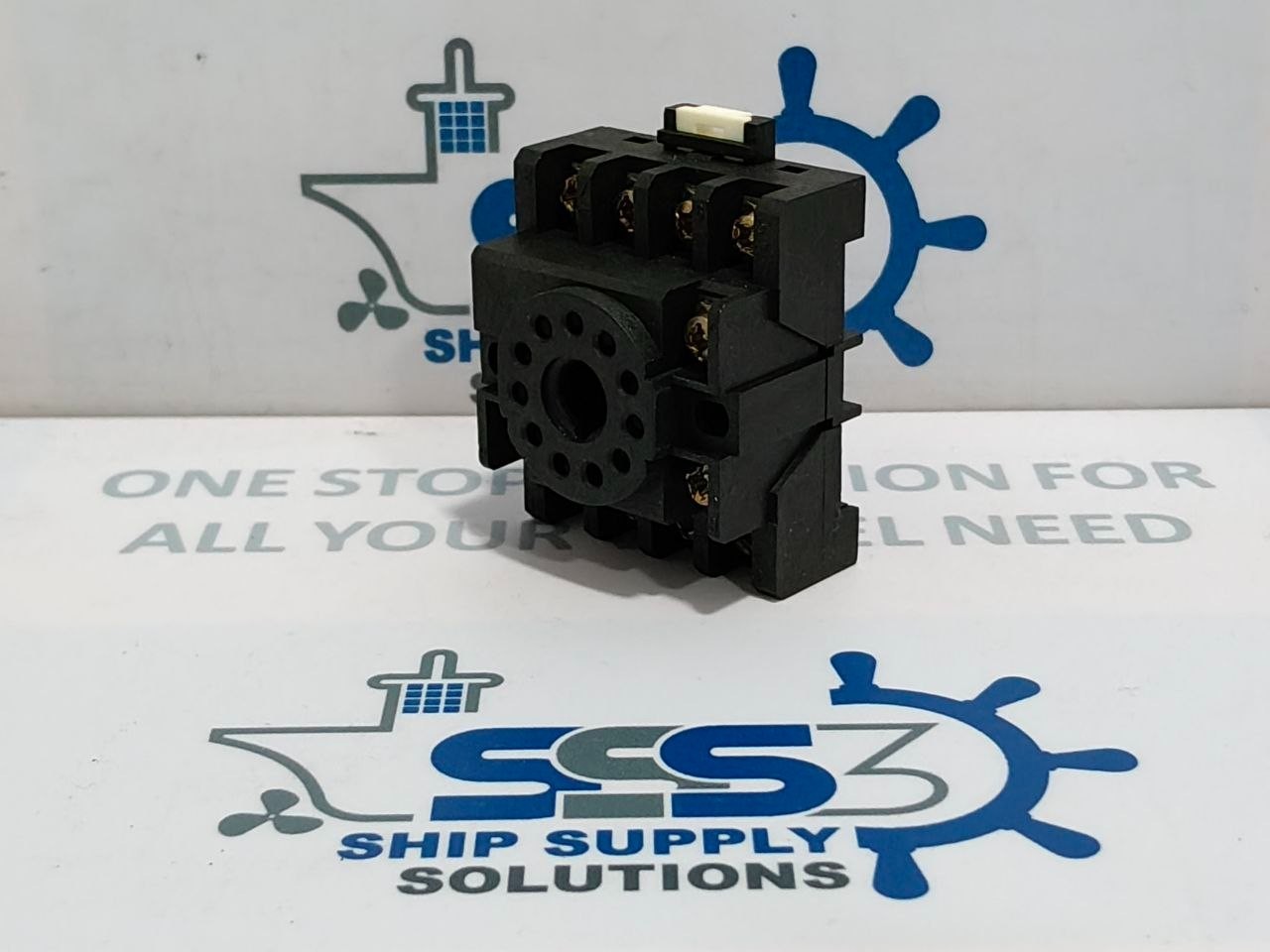 RS 403-241 11 Pin Relay Socket Base (Unused New)