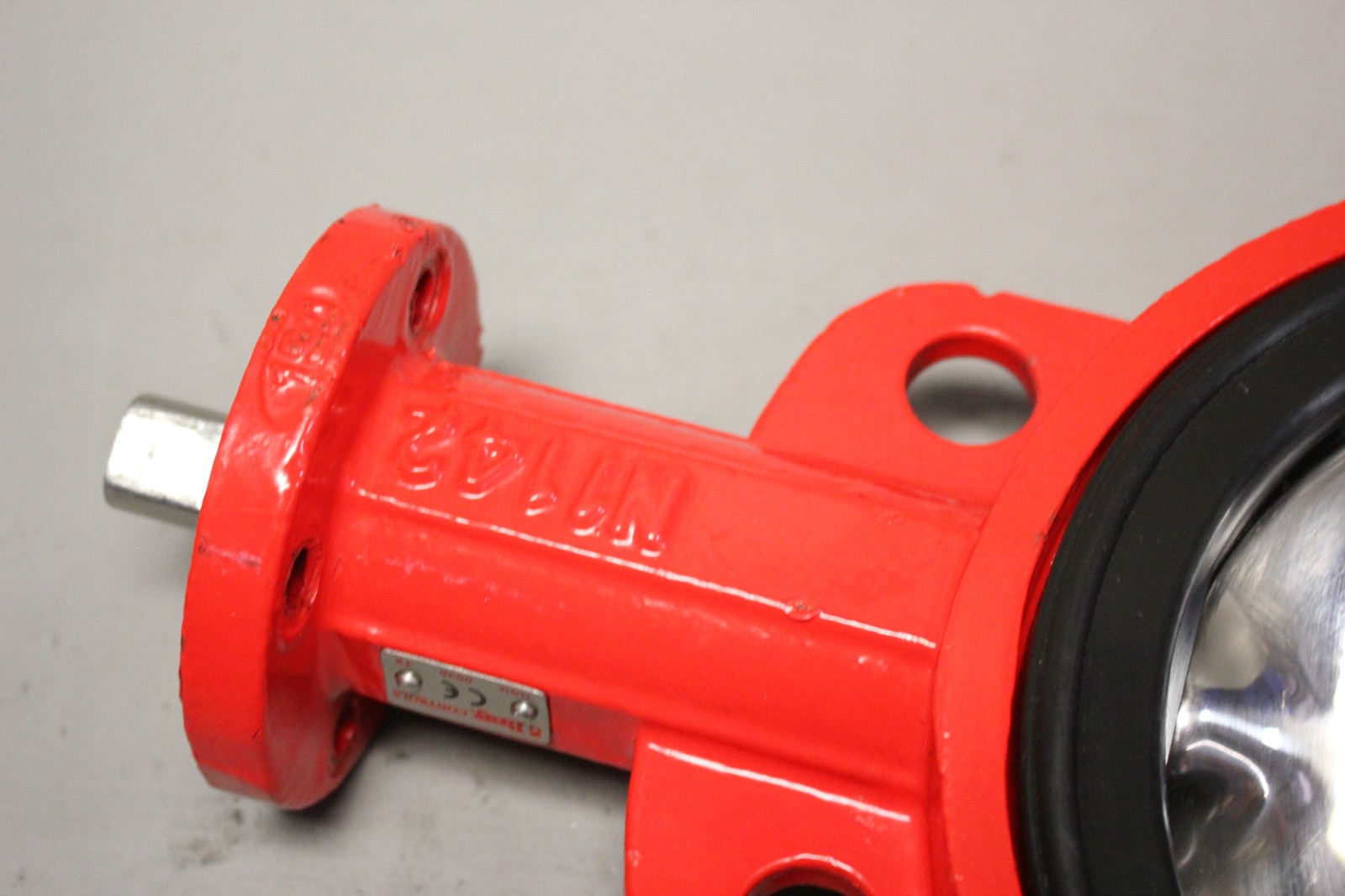 NEW BRAY 6″ BUTTERFLY VALVE SERIES 20