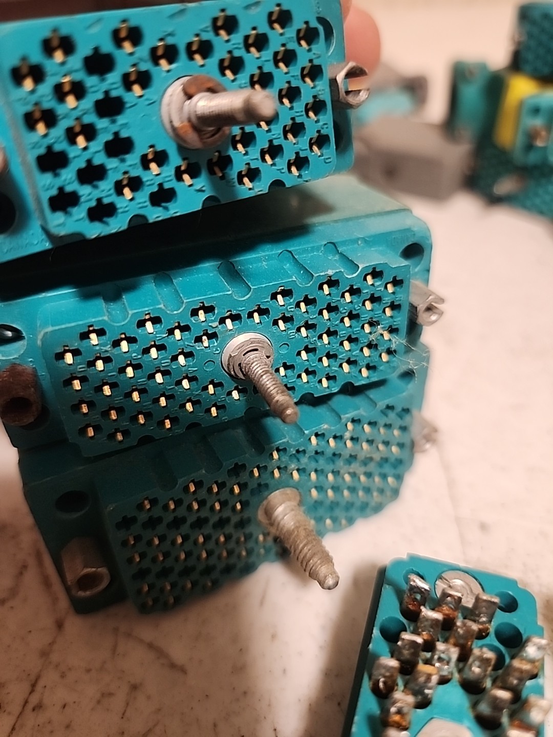 Edac Elco Lot of 25+ Socket Screw housing 20 38 56 90 Pin Rack & Panel 516 8016