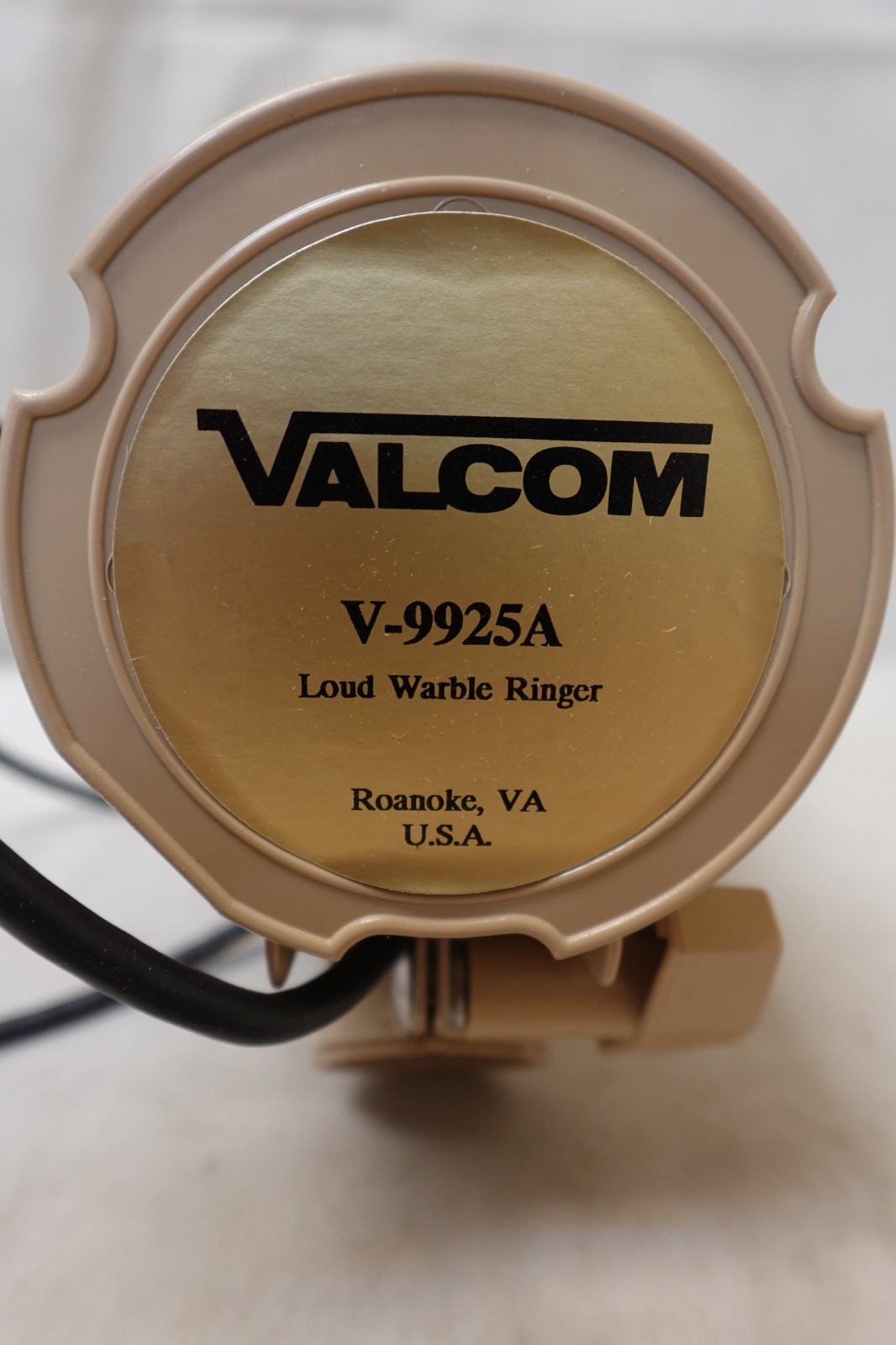 Valcom V-9925A Loud Warble Ringer Horn w/Volume Control – New Surplus in Box