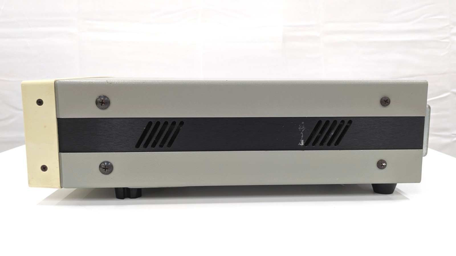 SR560 [Operation Tested] Low Noise Voltage Preamplifier SRS S/N:01341