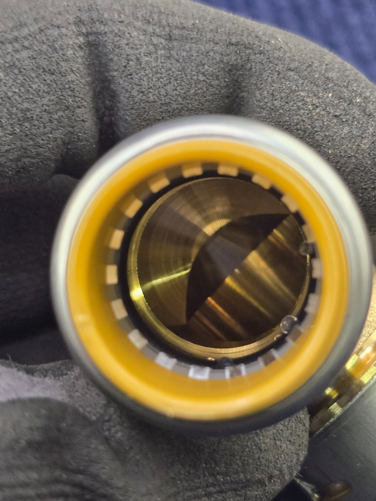 (QTY 6) SharkBite UR256: 3/4 in. Brass 90-Degree Push-to-Connect Elbow