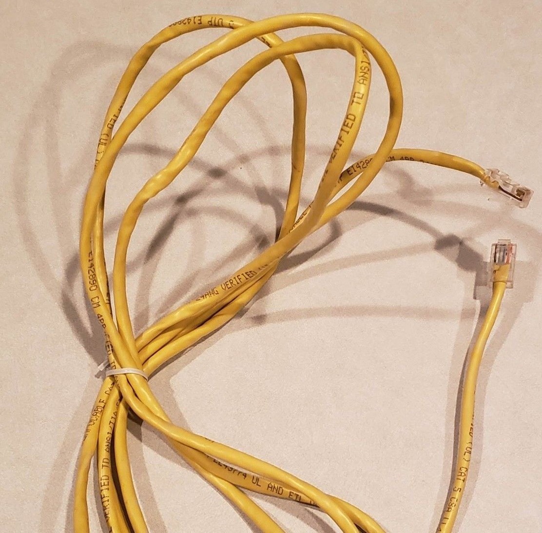 Wonderful Verified E142890 Cat 5 Ethernet Cable 72-1482-01 10′ Foot