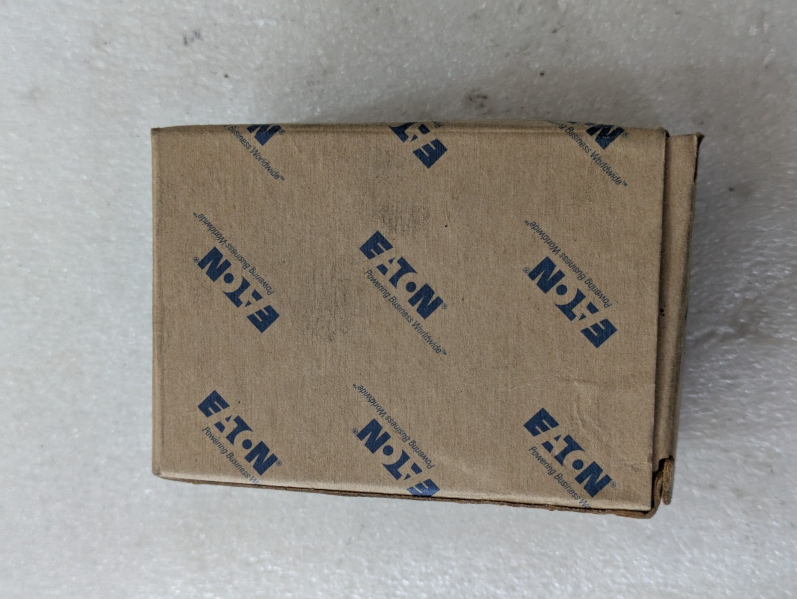 Eaton 10250T112-53 Pushbutton Operator Extended Red Button w/1 No Contact Block