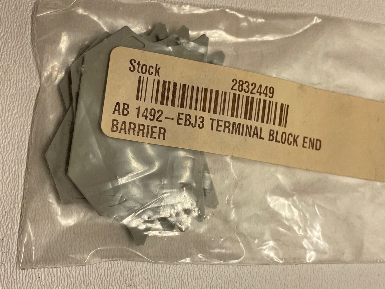 Lot of Assorted End Barriers Phoenix Contact Allen-Bradley ABB WAGO 222 1492-EBL