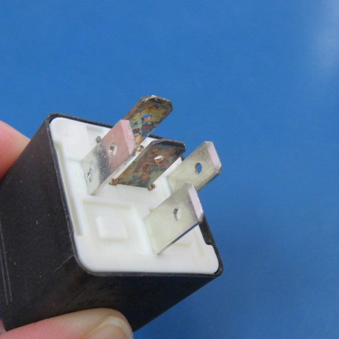 Hella 4RD-960-388-10 Qty of 8 per Lot 20/40 Amp SPDT Standard Mini Relay