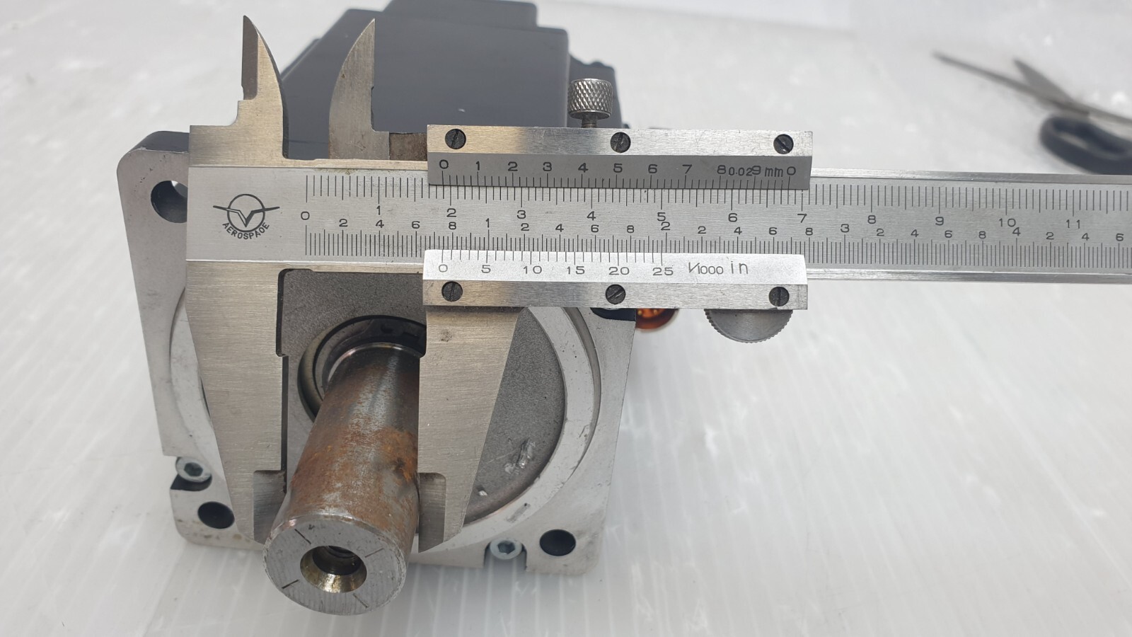 B&R Automation Motor, 8LVA33.N0021D100-0, Rev C0, 2100 RPM, 57V, IP54