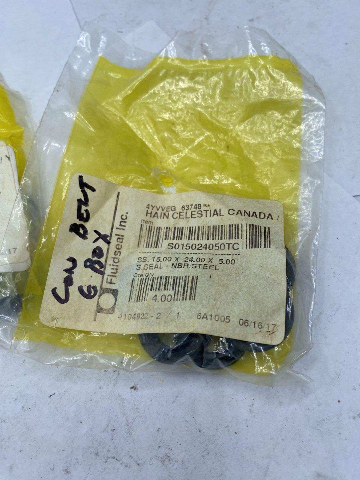 Lot Of 15 FLUIDSEAL Industrial Seals S015024050TC 15.00 x 24.00 x 5.00