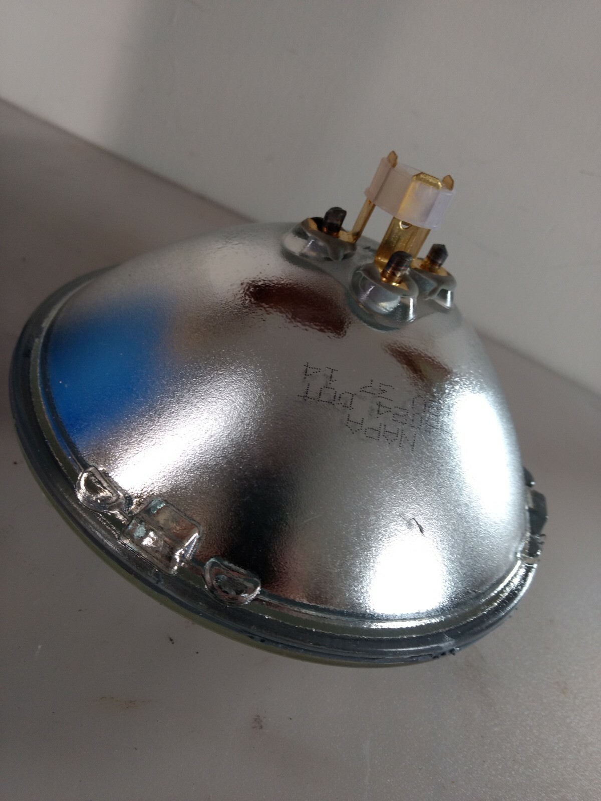 Napa Halogen Sealed Beam H6024 high/low beam headlamp lamp