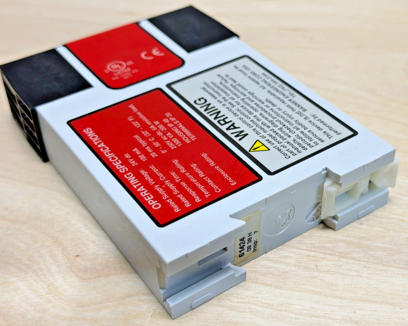 Banner IM-T-11A Machine Safety Relay Module for Safety Light Curtain, 2 NO, 1 NC