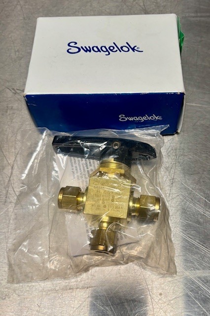 Swagelok B-44xS6 Valve