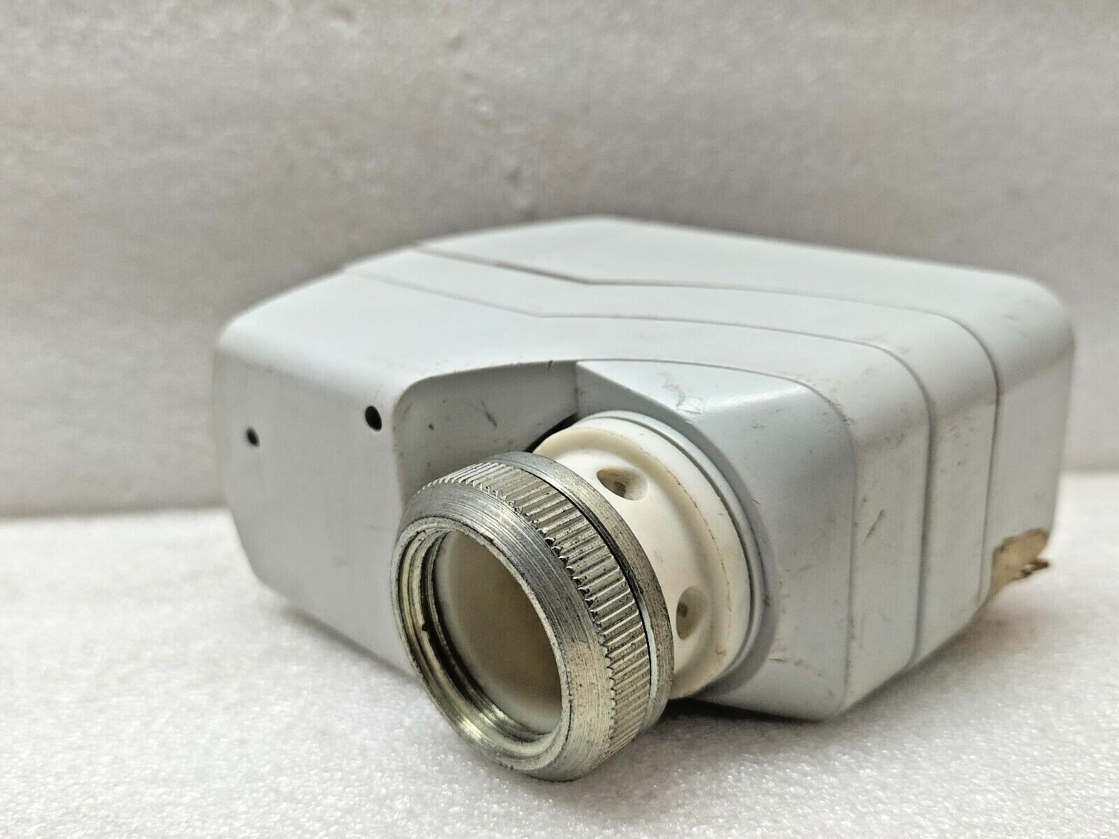 SIEMENS SSC819 ELECTROMOTORIC ACTUATOR 24VAC 50/60 Hz 0.8VA IP40