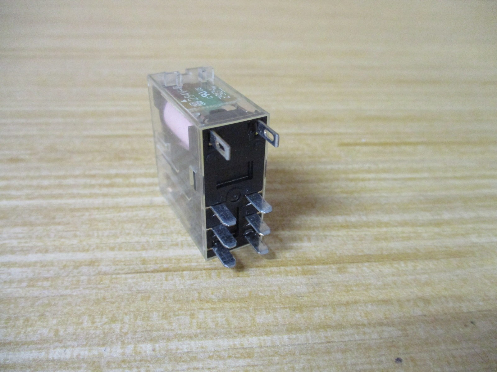 Omron G2R-2-SN-200/220V AC Relay G2R-2-SN-200/220VAC