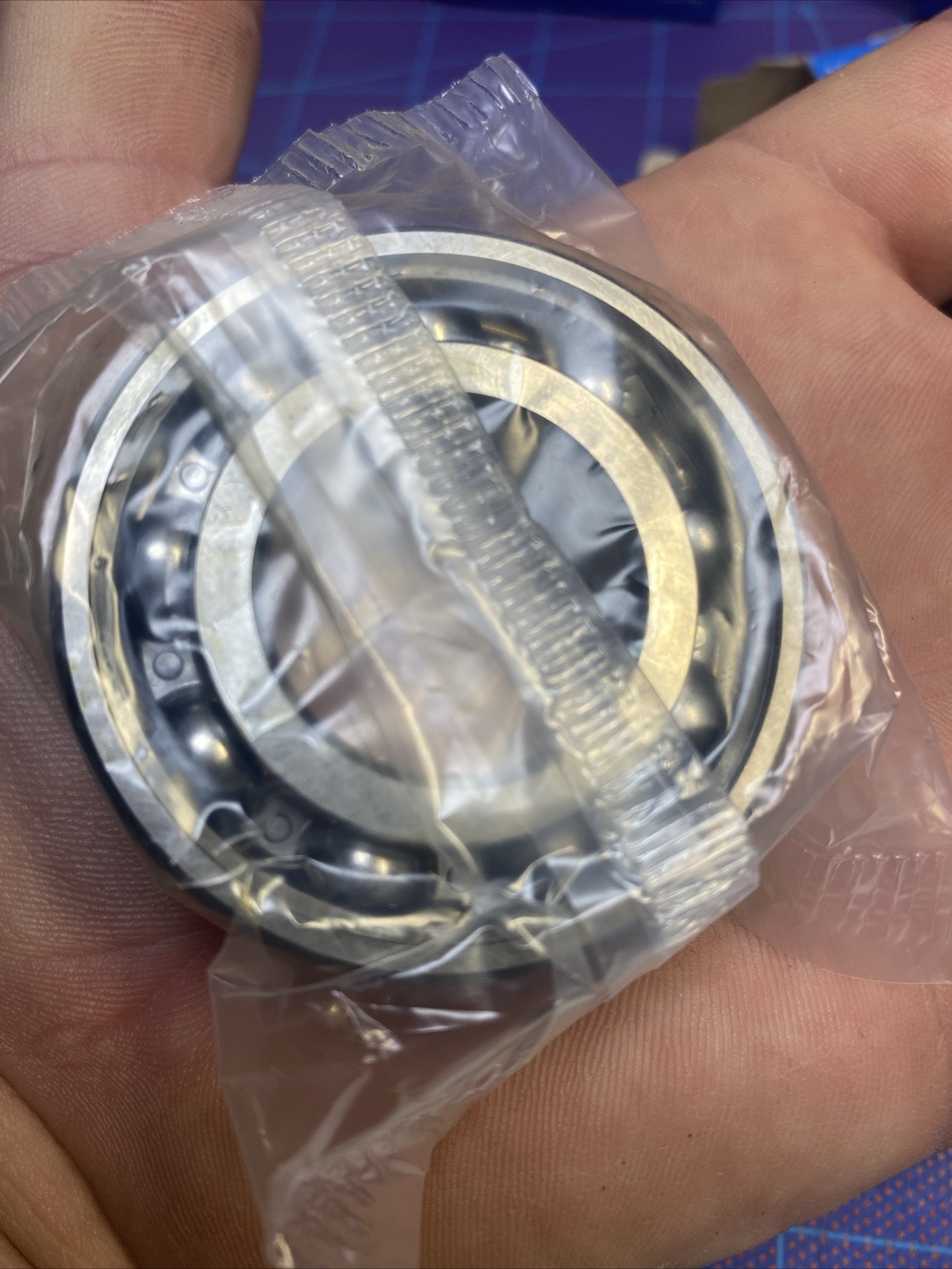 SKF 6205J BALL BEARING (Lot Of 3)