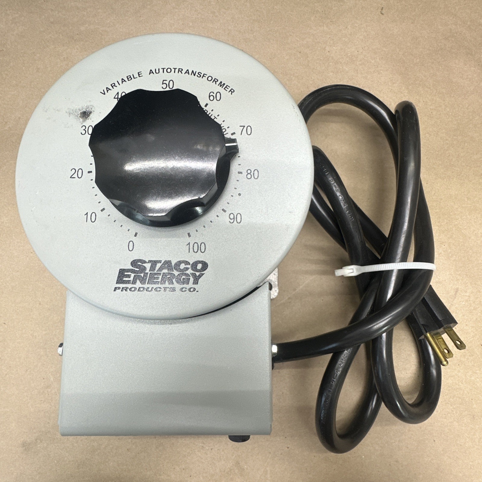 NEW NO BOX- STACO Energy 3PN1510B 120V, 0-140V 15A 2.10KVA || FAST SHIPPED 🇺🇸