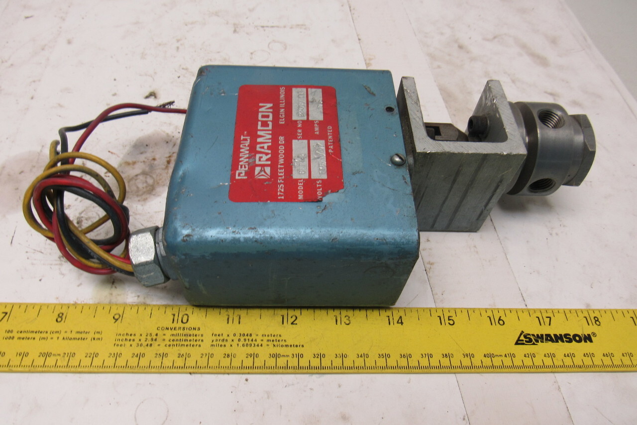 Pennwalt Ramcon 8BR-3 115V Actuator W/4 Port Ball Valve 1/4″ NPT