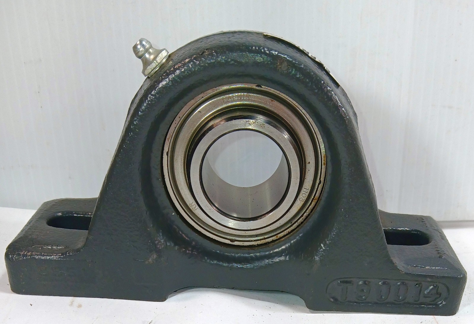 1 NEW FAFNIR RAKH 1 3/16 2 BOLT PILLOW BLOCK BEARING UNIT NNB ***MAKE OFFER***