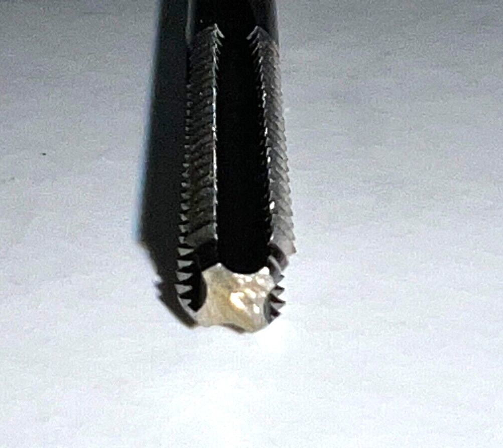 HERTEL BOTTOMING HAND TAP 4 FLUTE 02383891 #10-24 H3 1″ LOC 2-1/2″ OAL LOT OF 6