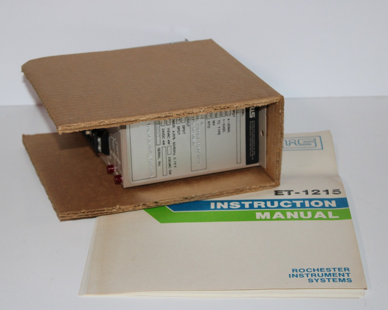 RIS ET-1215 115VAC NEW IN BOX SURPLUS VOLTAGE CURRENT ALARM