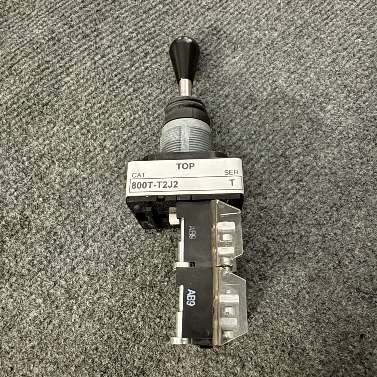 Bulletin 800T T2J2XAXA Toggle Switch 2 Way Type 4 13 Series T BRAND NEW IN BOX