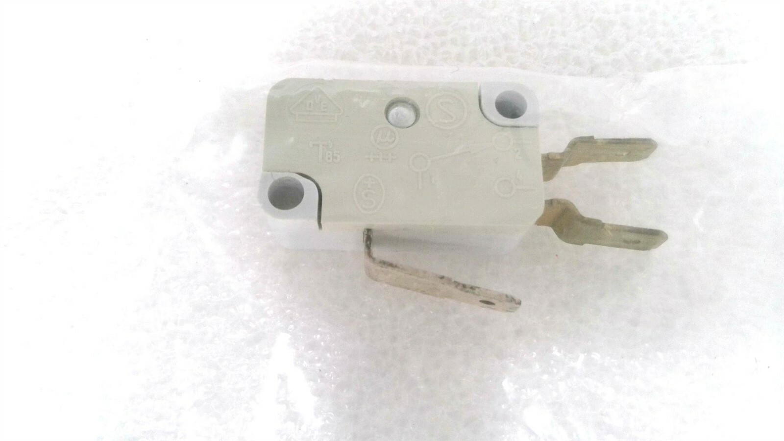 CHERRY E22-00AXG MICRO SWITCH, MADE IN GERMANY ( LOT OF 2 )