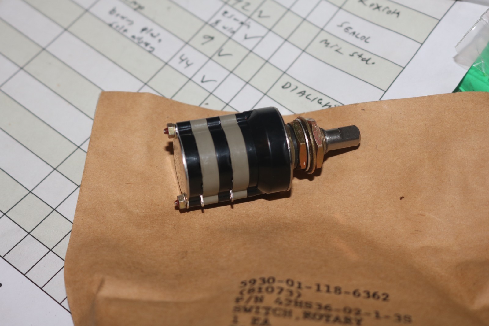 NOS Grayhill rotary switch PN 42HS36-02-1-3S 5930-01-118-6362