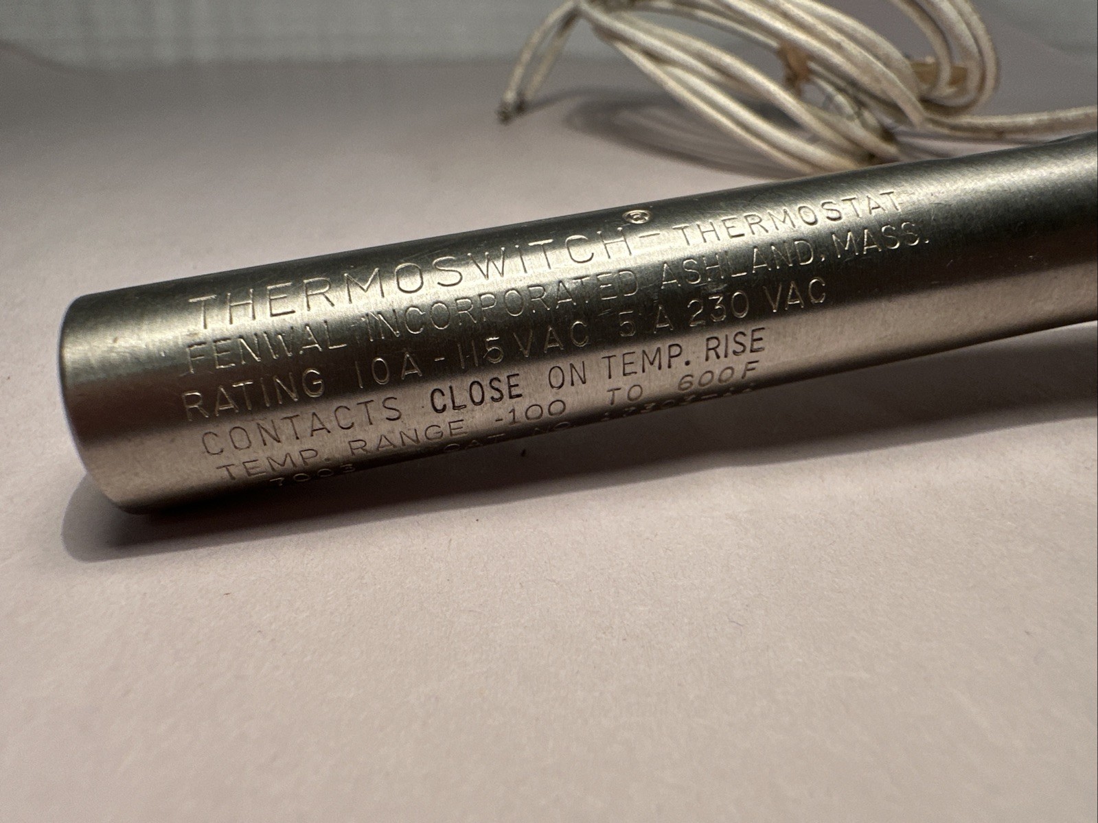 Fenwal 17303 – 11 Thermoswitch ( -100 to 600F) Open Box – nice condition