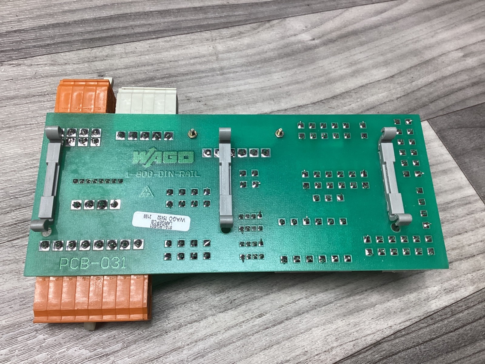WAGO 1-800-DIN-RAIL PCB-031 #115X61